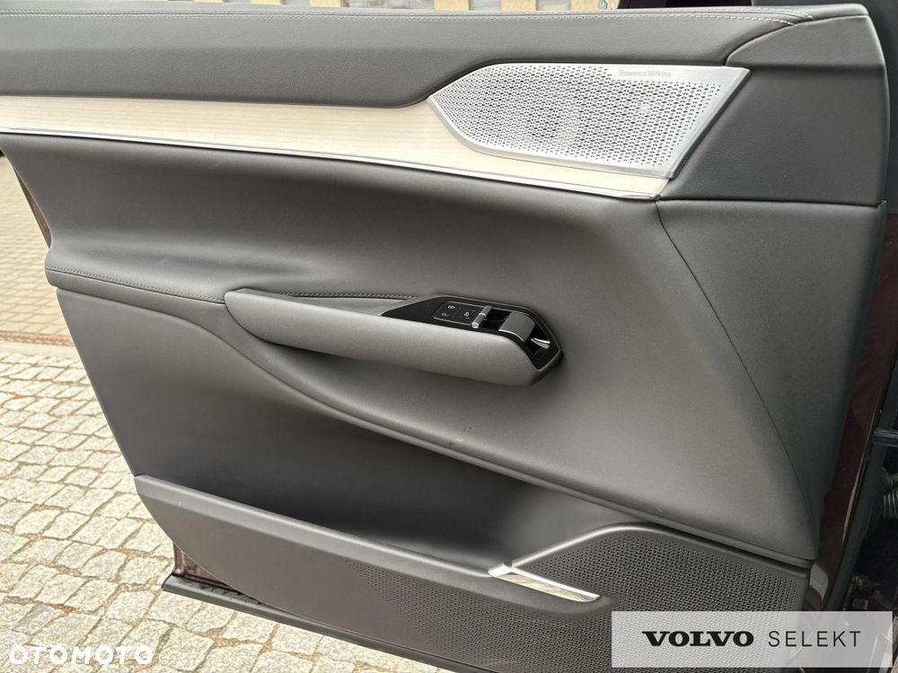 Volvo EX90 - 12
