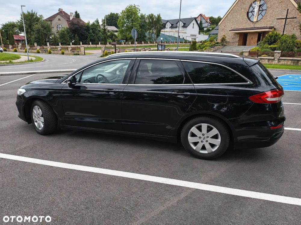 Ford Mondeo - 10