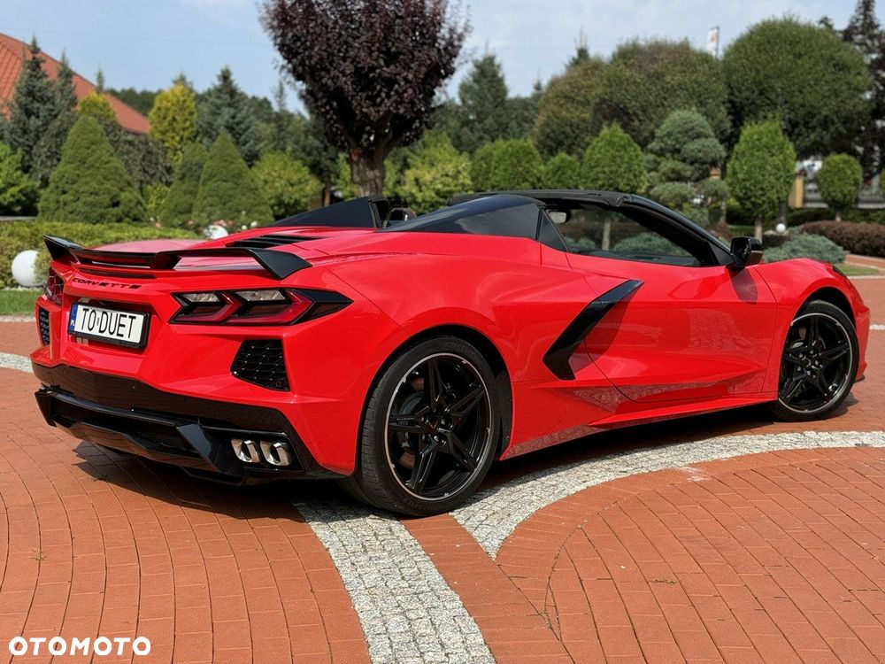 Chevrolet Corvette - 14