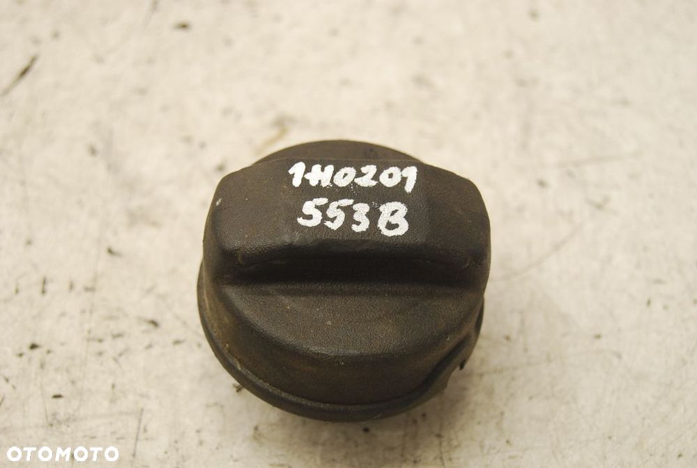 KOREK WLEWU PALIWA 1H0201553B VW AUDI SEAT SKODA - 2