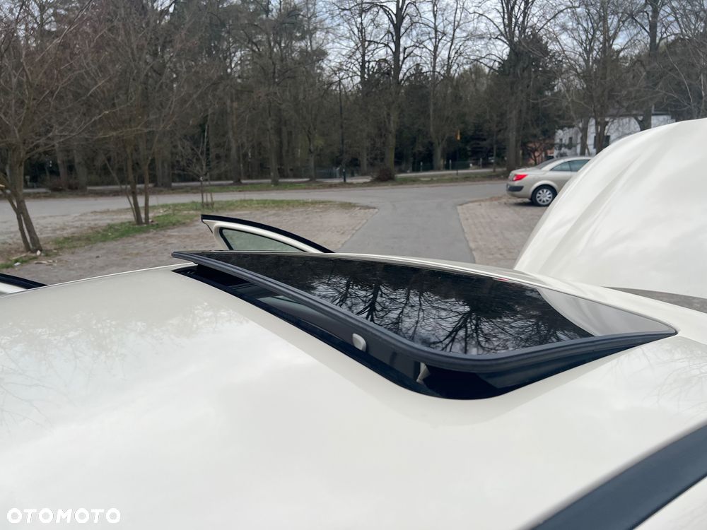 Renault Fluence 2.0 16V Privilege - 27