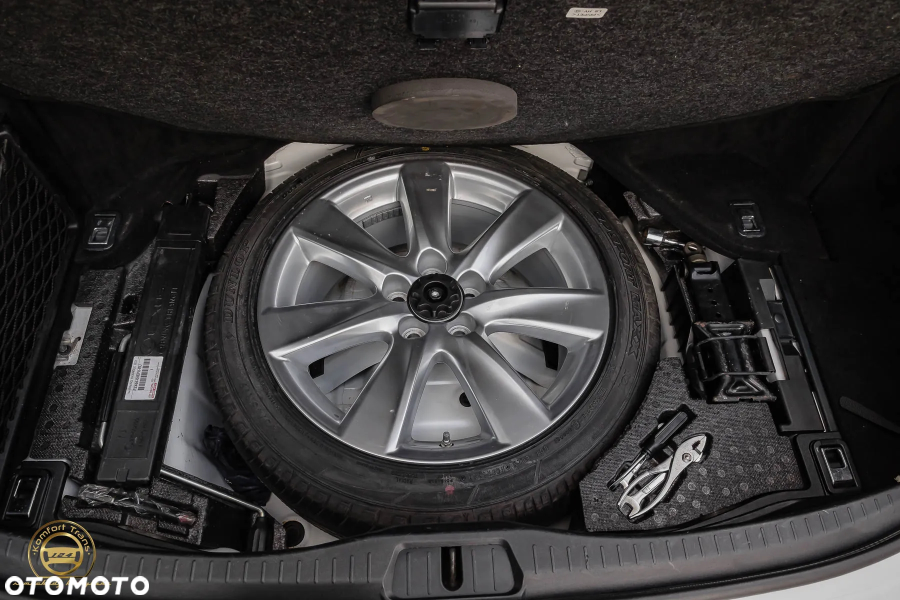 Lexus LS 600h Luxury Line - 36