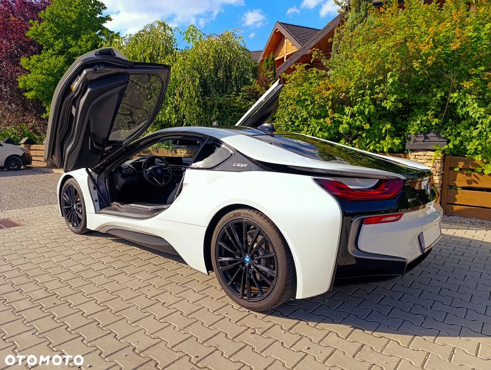 BMW i8 - 8