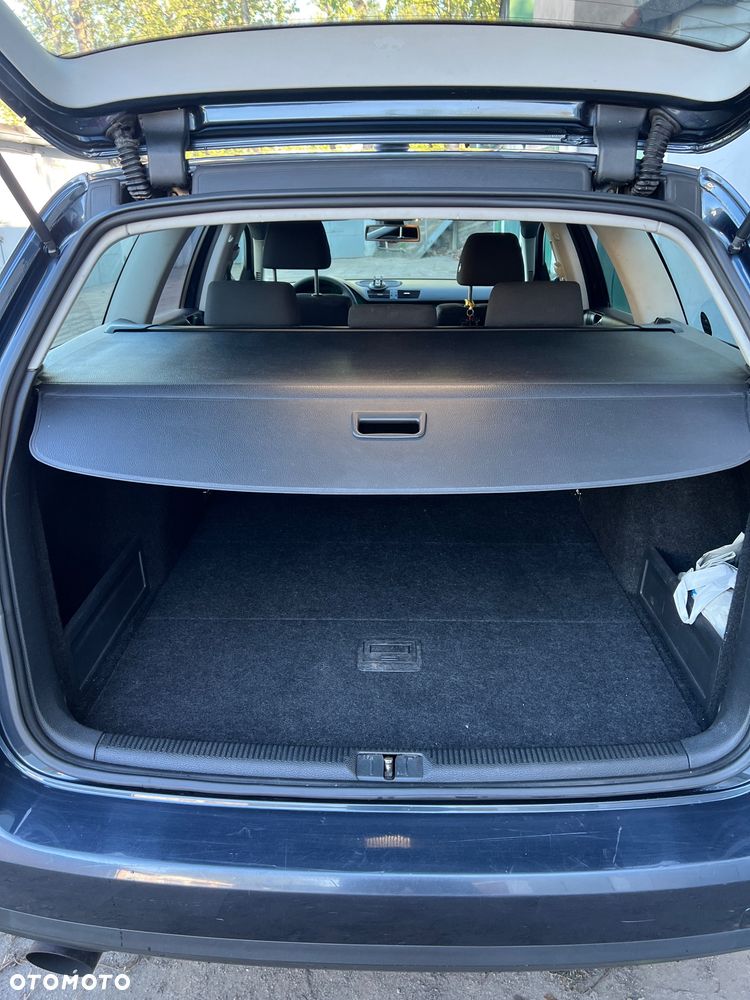 Volkswagen Passat 2.0 TDI Comfortline DSG - 16