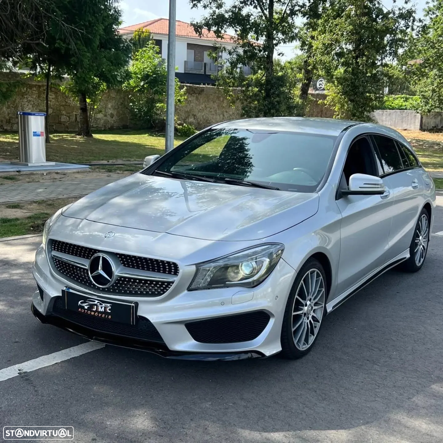 Mercedes-Benz CLA 200 d Shooting Brake AMG Line Aut. - 2