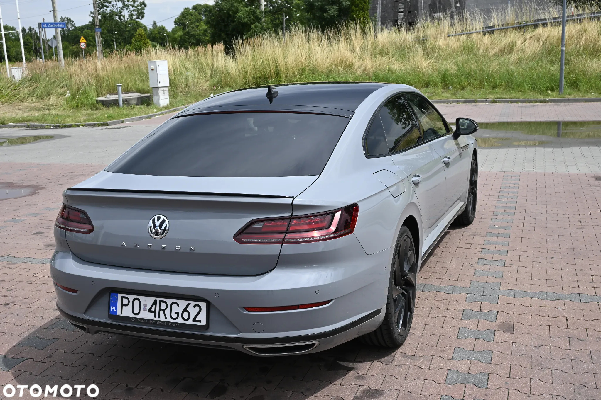 Volkswagen Arteon 2.0 TDI SCR R-Line Edition DSG - 4