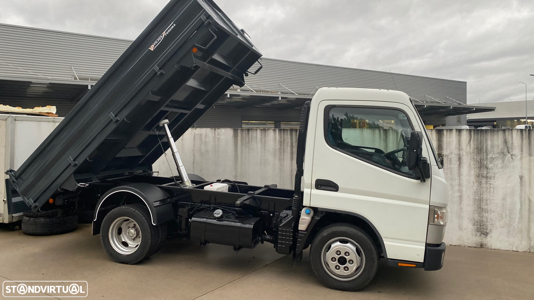 Mitsubishi CANTER - 6