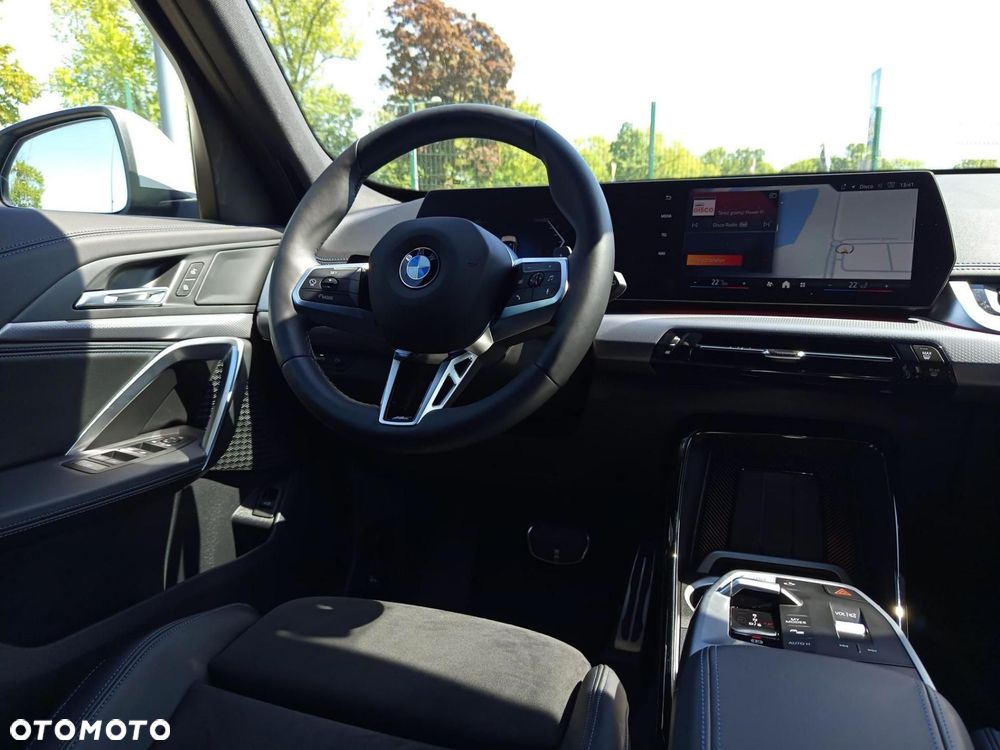 BMW X1 - 12