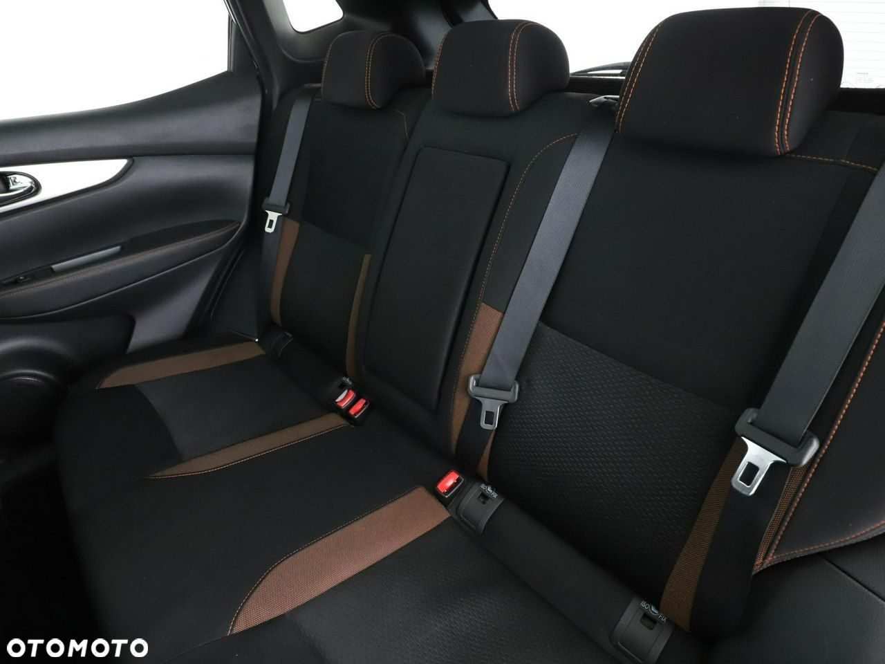 Nissan Qashqai 1.7 dCi N-Connecta - 17