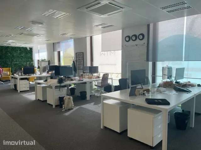 Escritório 155 m² e 5 lugares de estacionamento  – Parque das Nações ( - Grande imagem: 4/25
