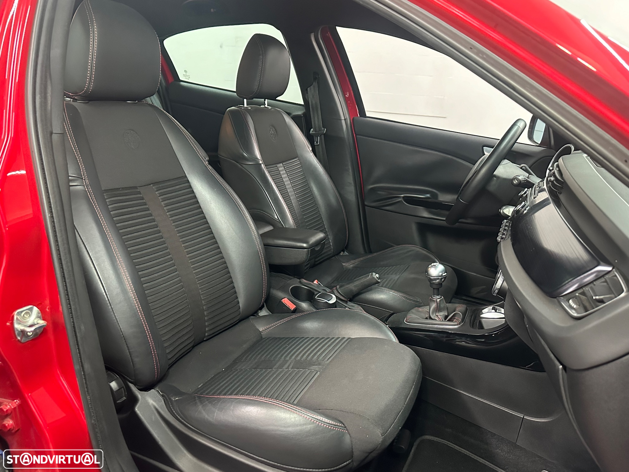 Alfa Romeo Giulietta 1.6 JTDM 16V Sport - 10
