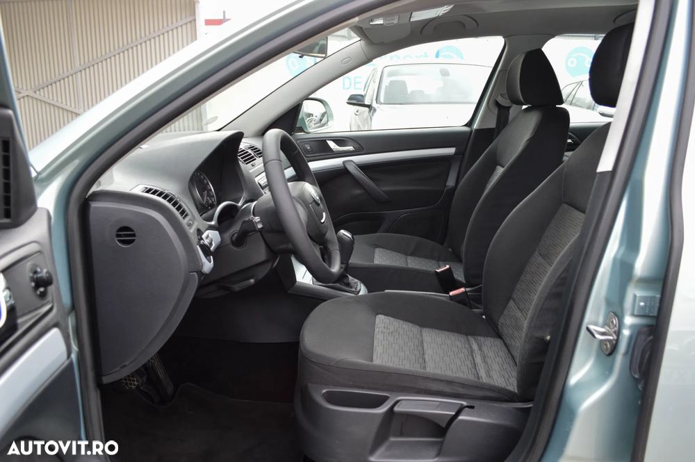 Skoda Octavia 1.6 TDI DPF Elegance - 10