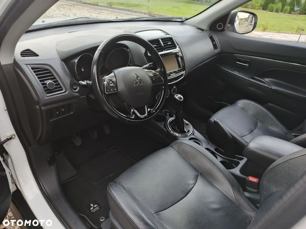 Mitsubishi ASX 1.6 Invite Navi - 13
