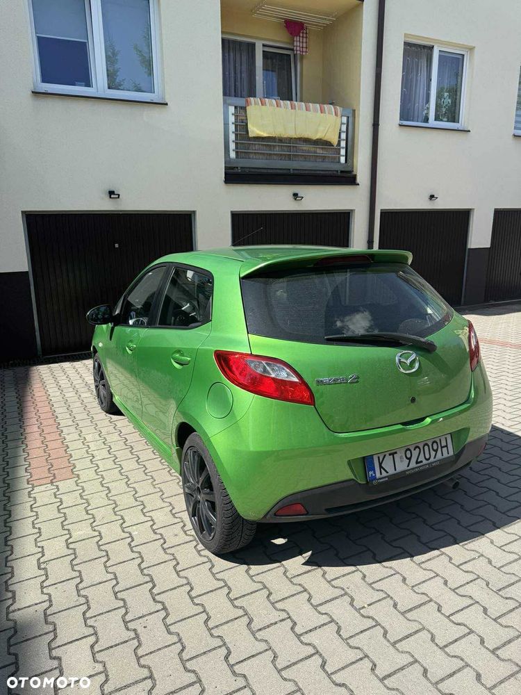 Mazda 2 - 3
