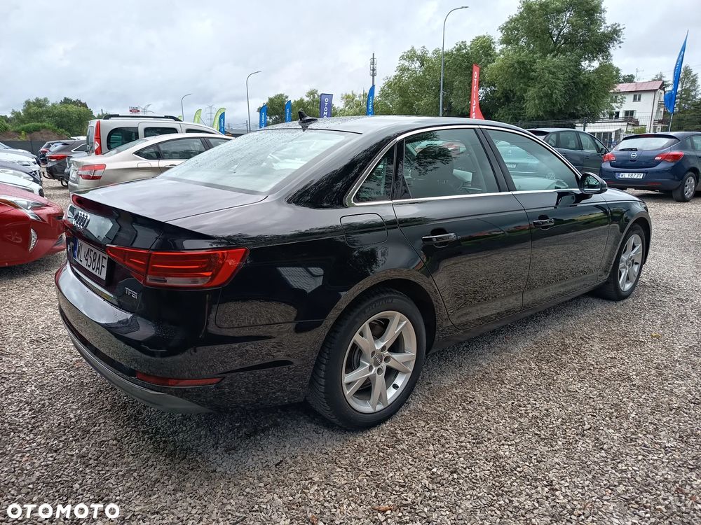Audi A4 Limousine 1.4 TFSI S tronic sport - 14