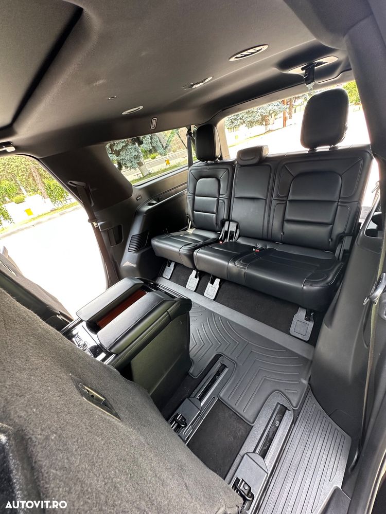 Lincoln Navigator - 25