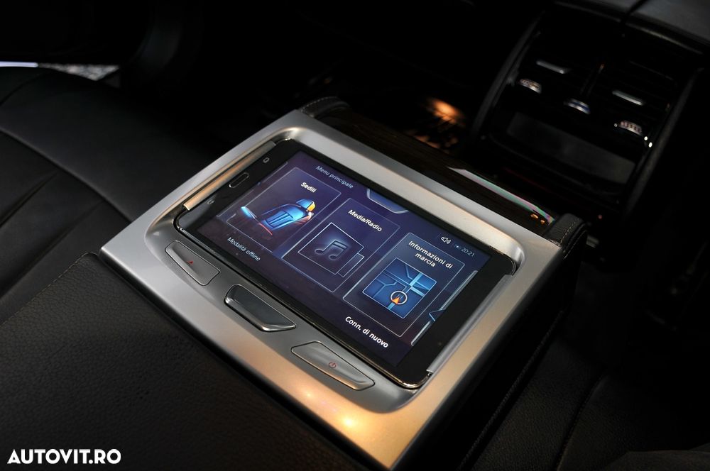 BMW Seria 7 730Ld xDrive - 26