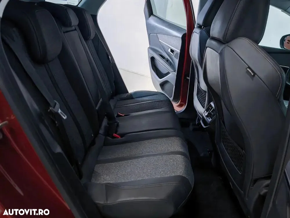 Peugeot 3008 1.2 PureTech S&S EAT8 Allure - 12