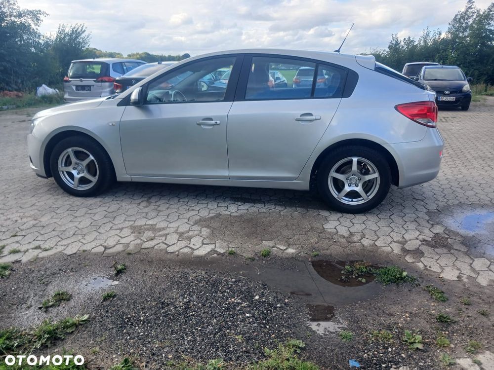 Chevrolet Cruze 1.8 LS (klm) - 5