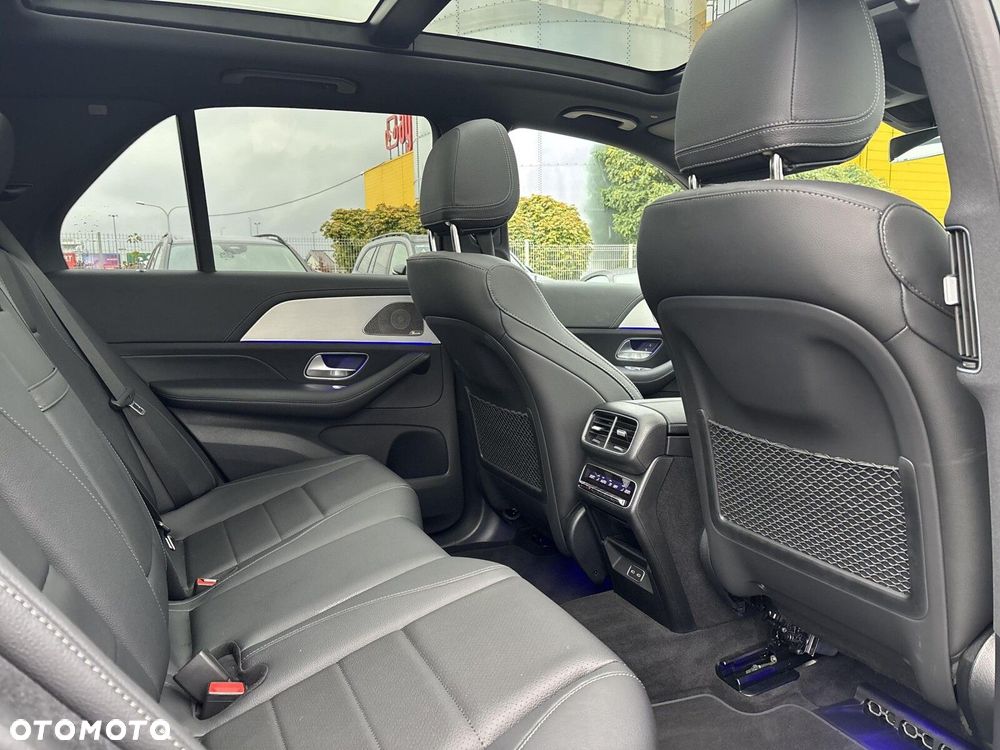 Mercedes-Benz GLE - 18