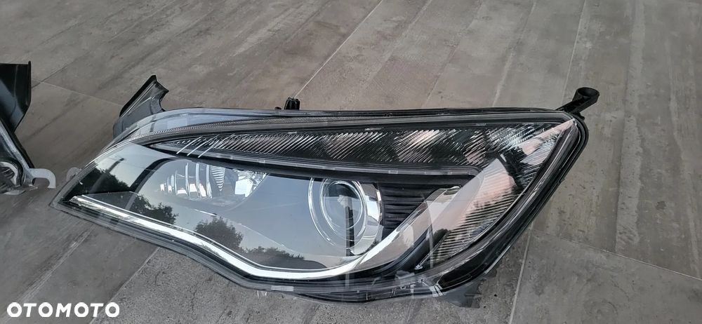 Lampa Opel Astra j  bi xenon lewa prawa 13374517 , 13374518 - 2