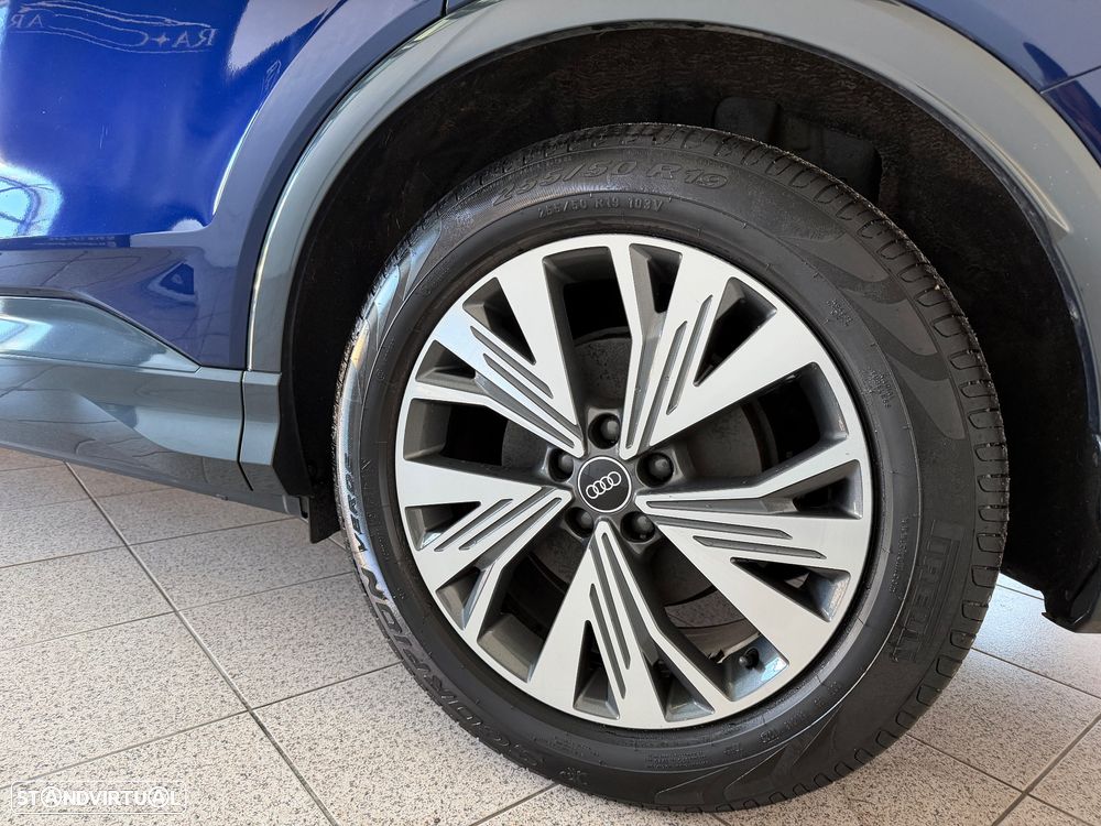 Audi Q4 e-tron 40 - 8