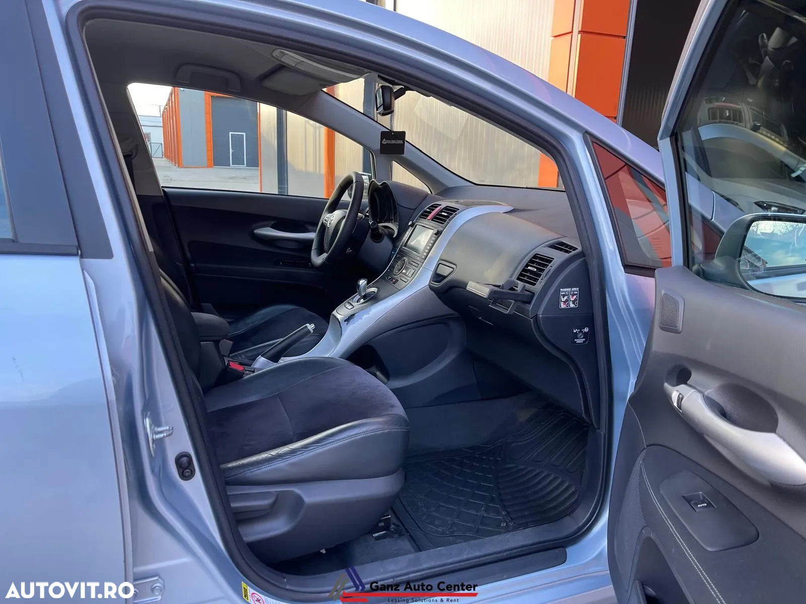 Toyota Auris - 12