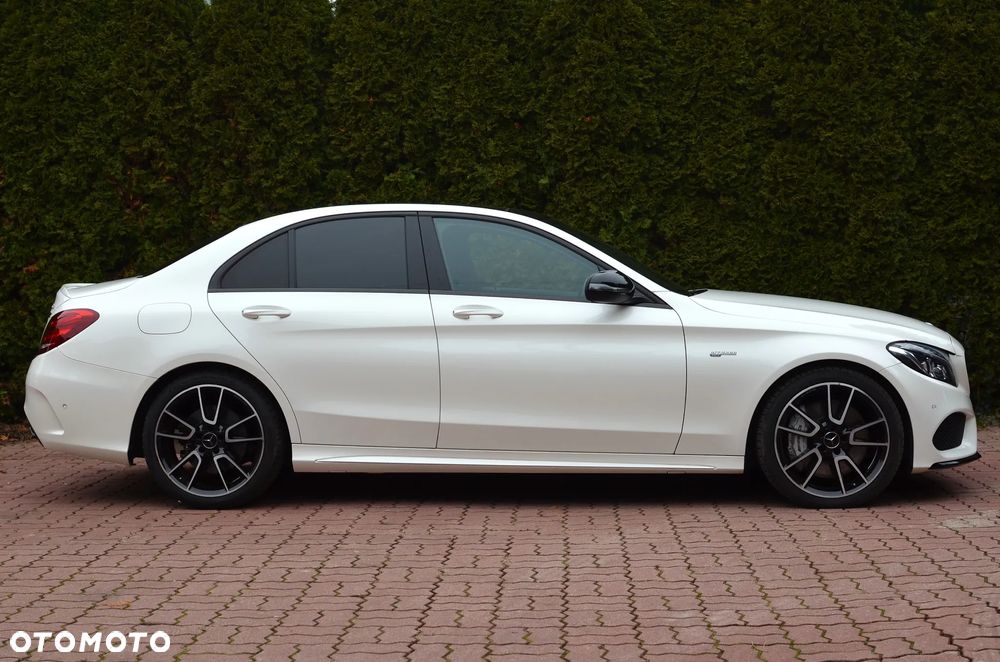 Mercedes-Benz Klasa C AMG 43 4Matic 9G-TRONIC - 9