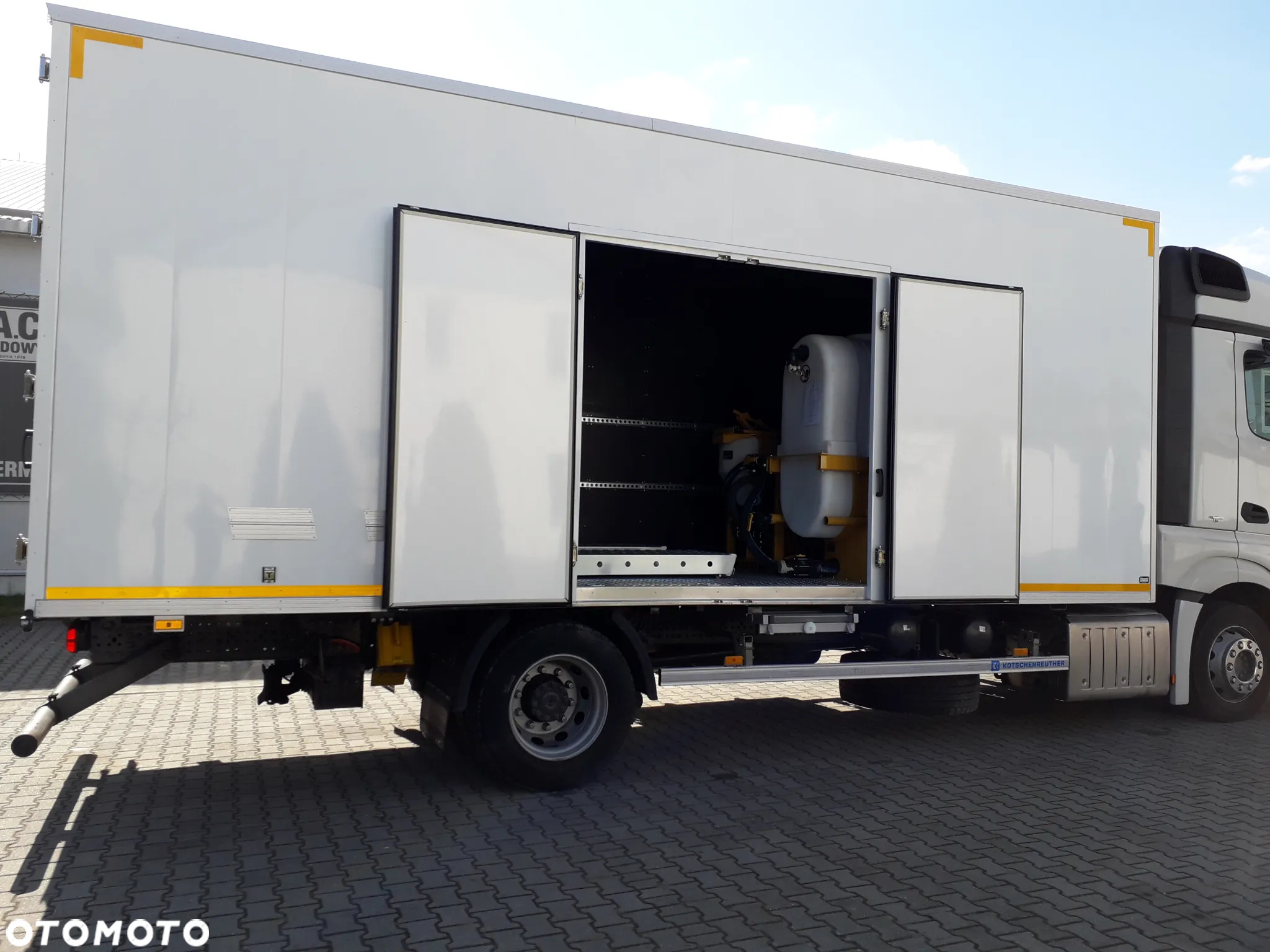 DRZWI WEWNĘTRZNE - ŚCIANY DZIAŁOWE NOWE  KONTENER, IZOTERMA - 9