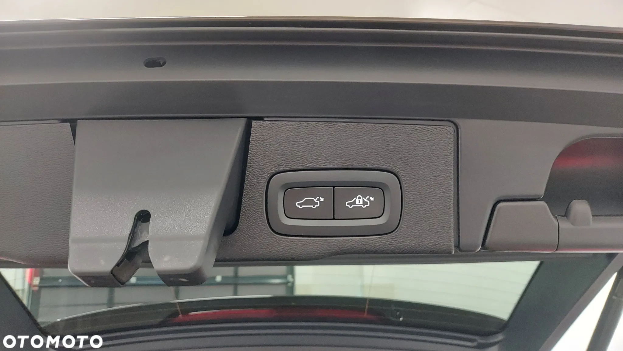 Volvo XC 60 B4 D Plus Dark - 7
