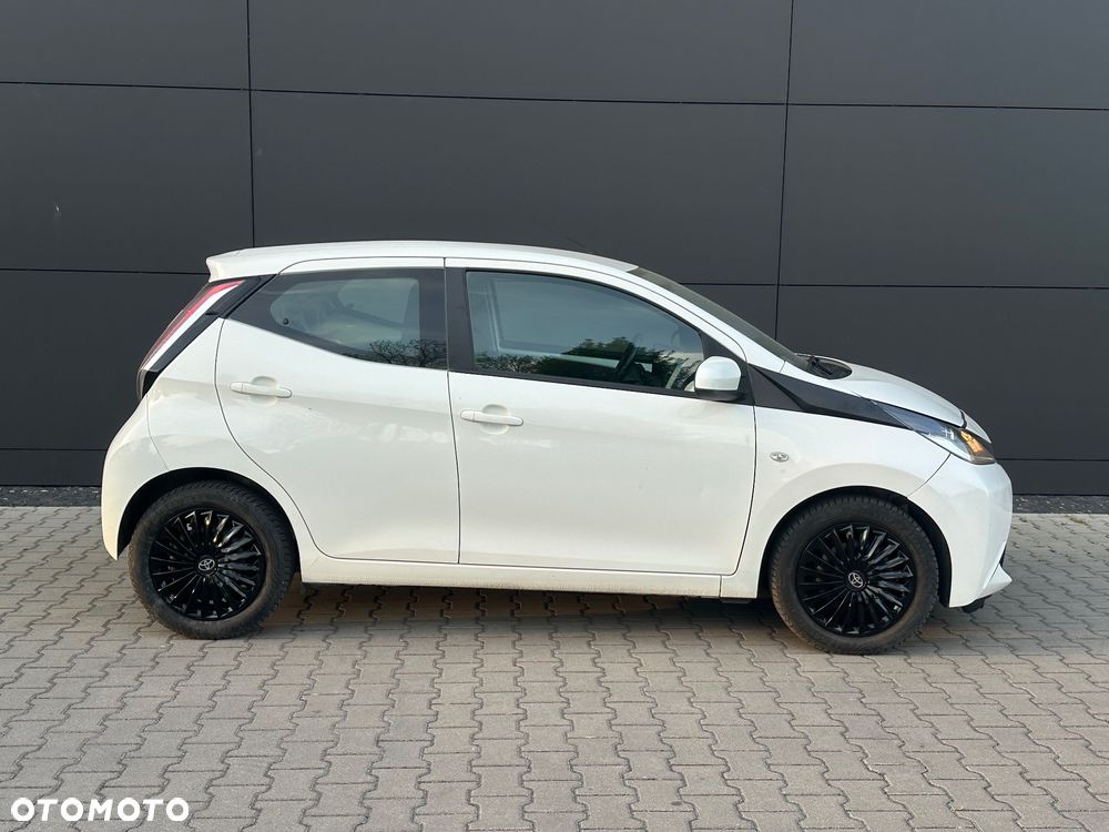 Toyota Aygo - 10