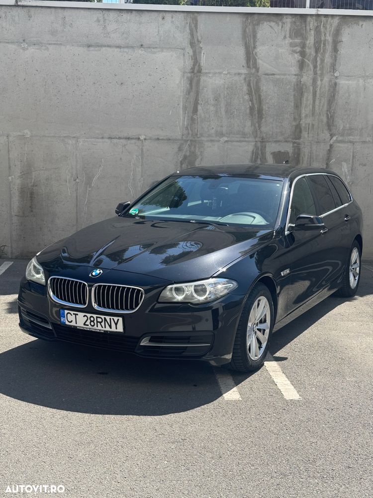 BMW Seria 5 520d Aut. Luxury Line - 1