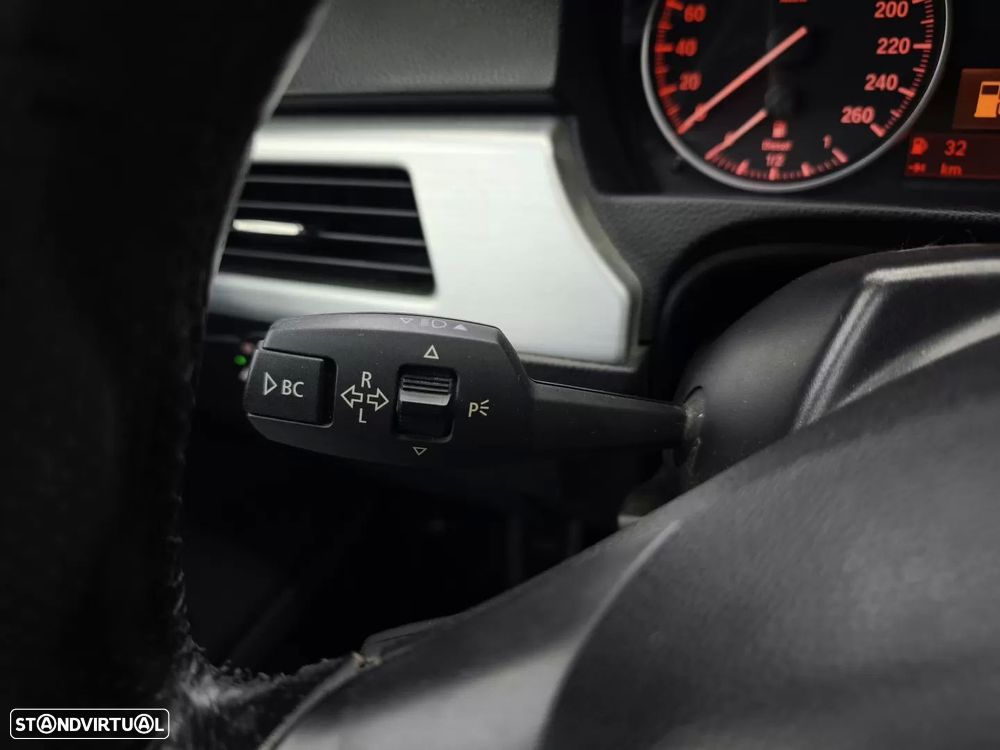 BMW 320 d DPF Aut. M Sport Edition - 26