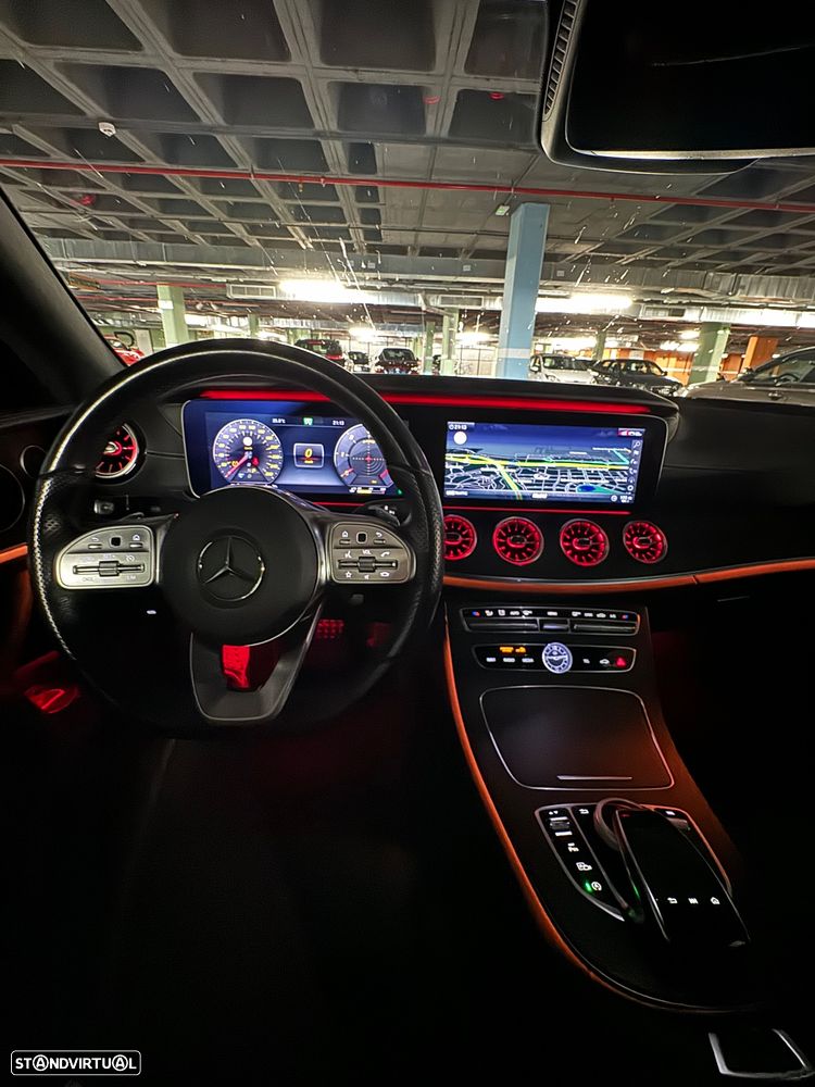 Mercedes-Benz E 300 d AMG Line - 13