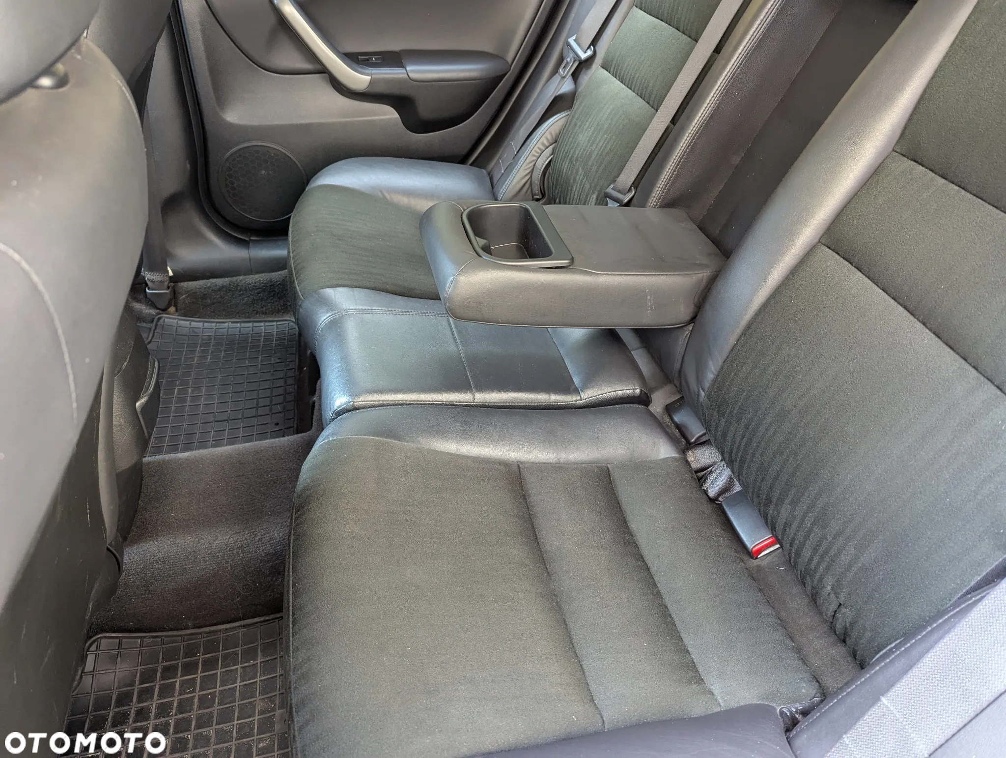 Honda Accord Tourer 2.0 i Sport 30 Jahre Edition - 21