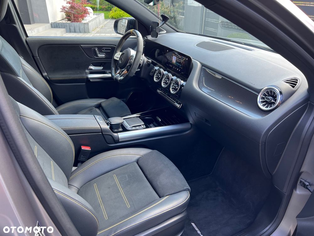 Mercedes-Benz GLA AMG 45 S 4-Matic+ - 10