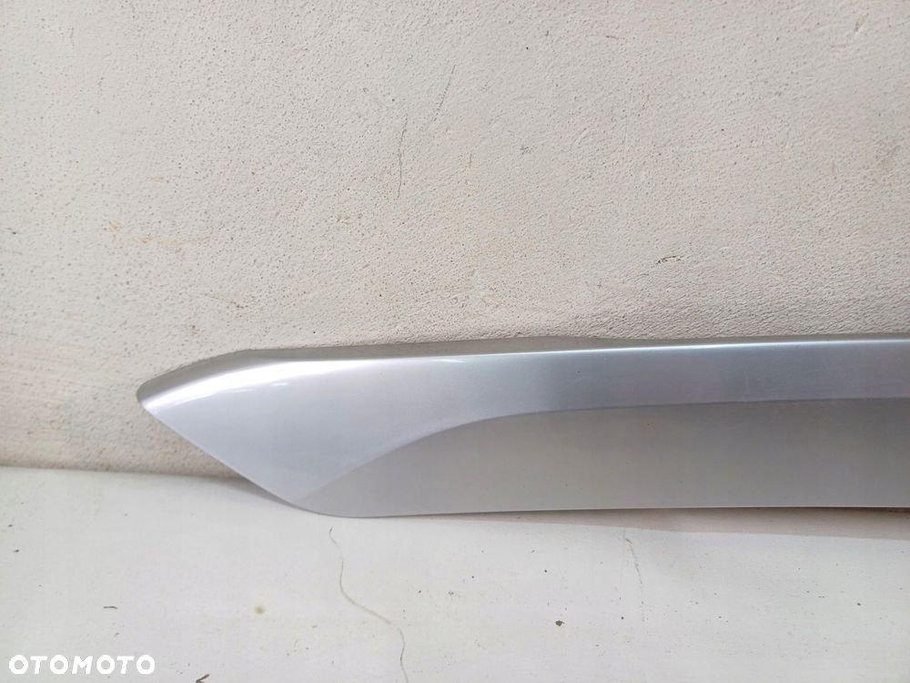 listwa blenda zderzaka tylniego tył peugeot 2008 ii 2 19- - 2