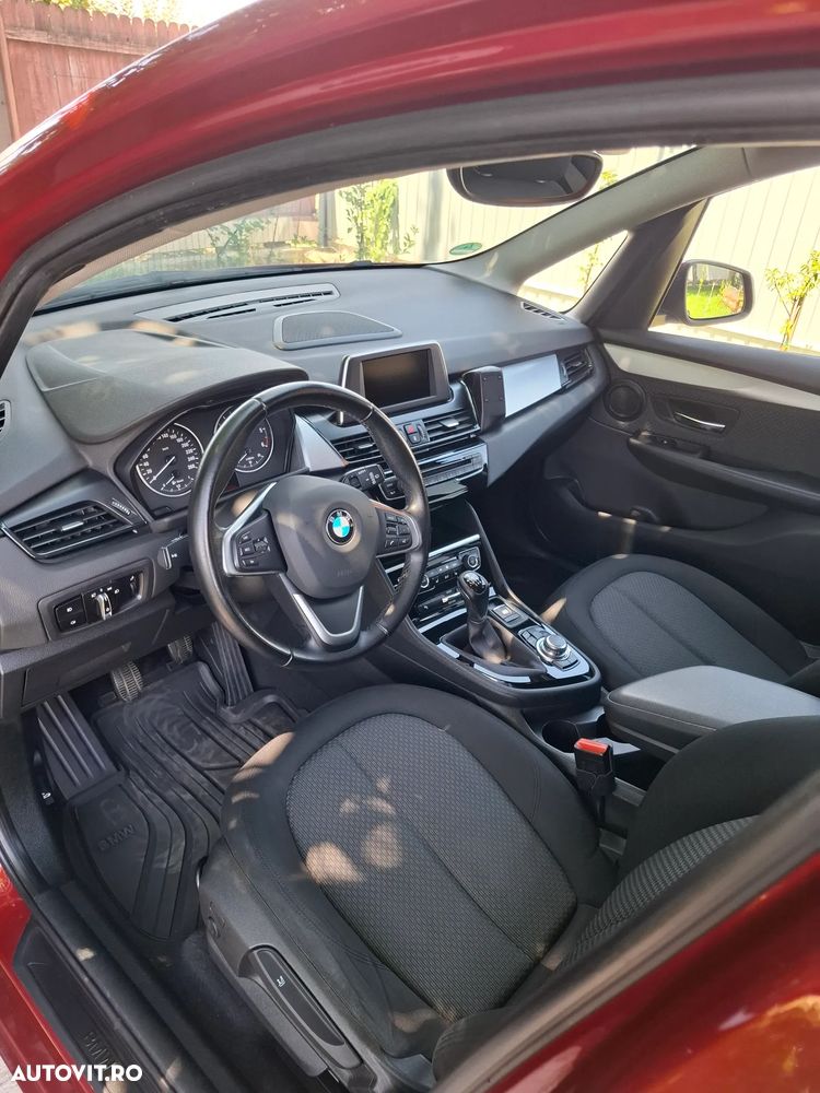 BMW Seria 2 218d Advantage - 31