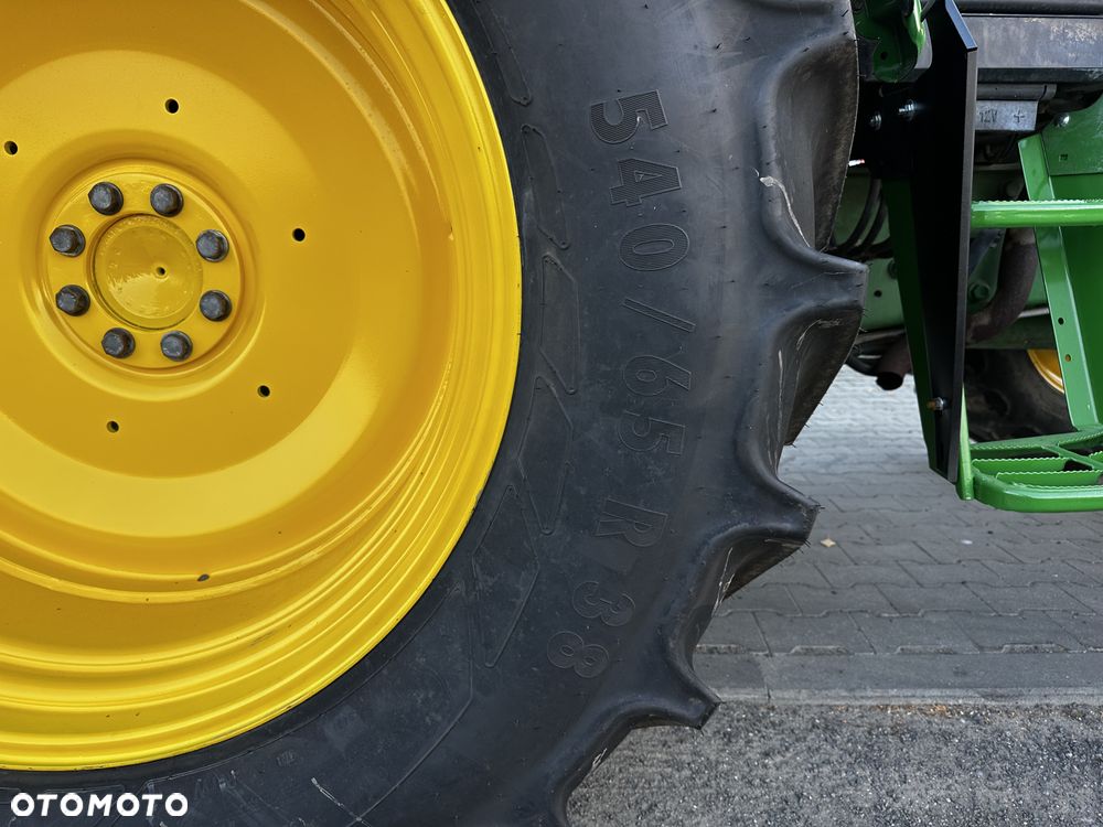 John Deere 6320 - 18