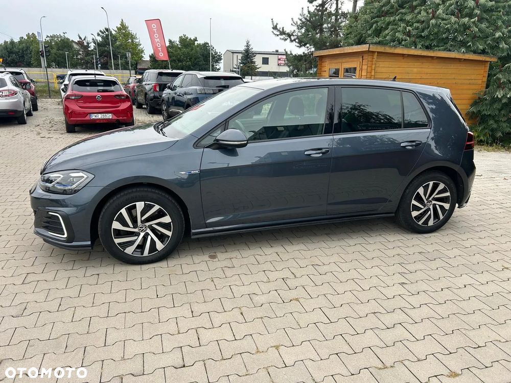 Volkswagen Golf - 13