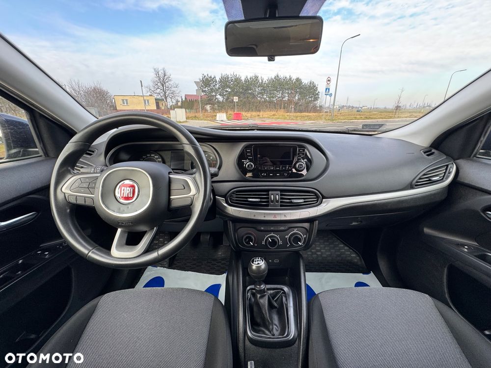 Fiat Tipo 1.4 16v Easy - 14