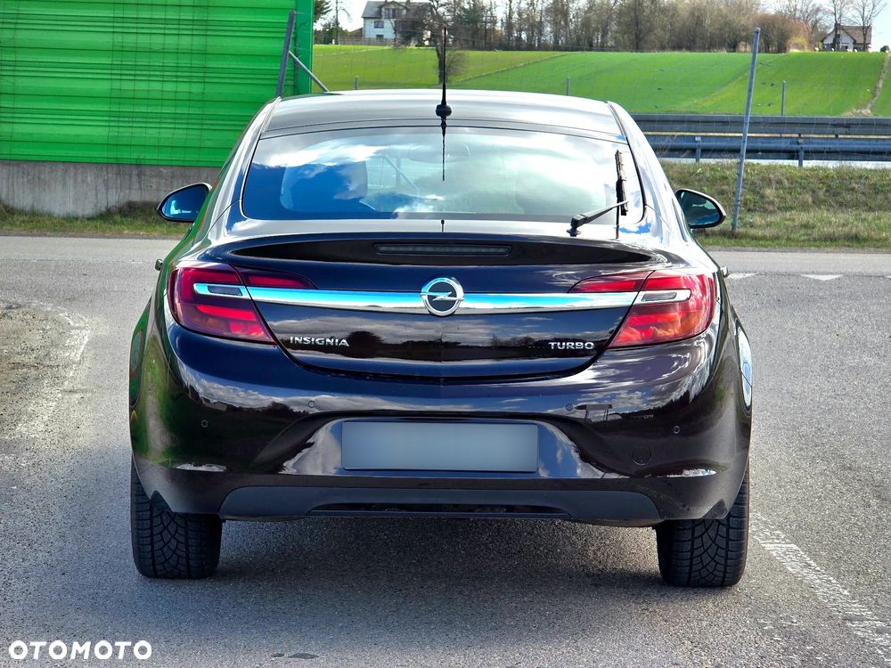 Opel Insignia 1.6 T Edition S&S - 12