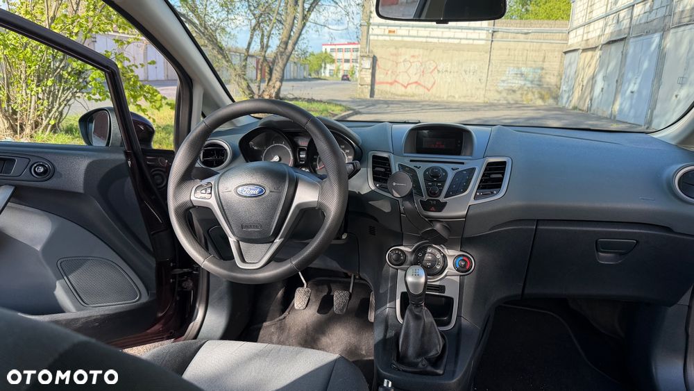Ford Fiesta 1.25 Trend - 18
