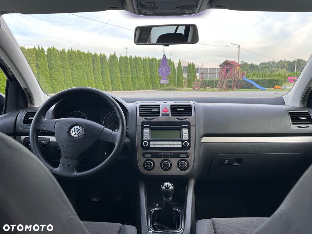 Volkswagen Golf 1.6 Highline - 13