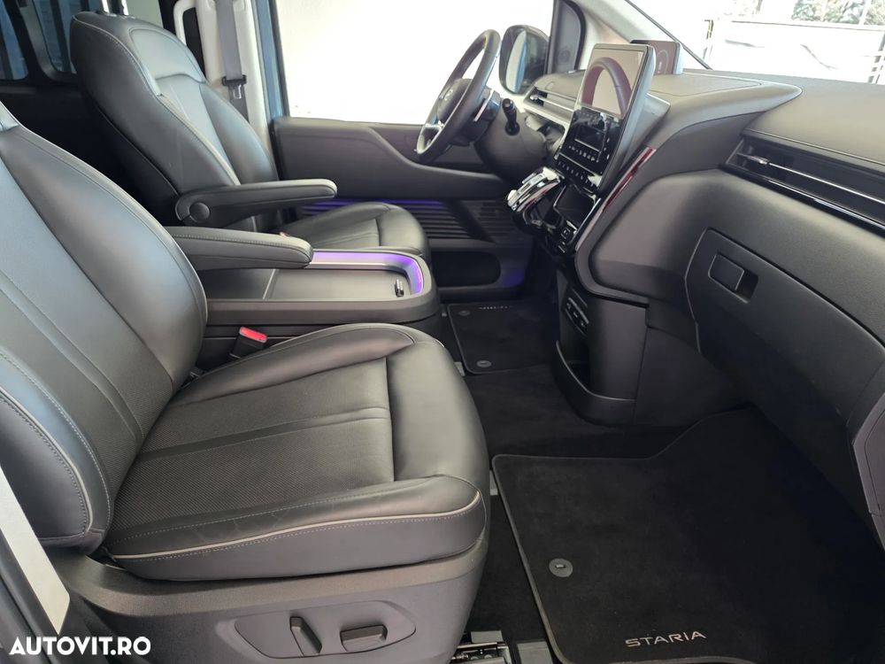 Hyundai Staria 2.2 CRDi Allrad Signature - 14