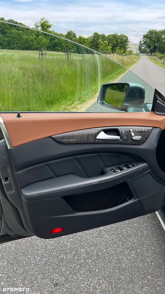 Mercedes-Benz CLS 350 d 4Matic 9G-TRONIC Final Edition - 8