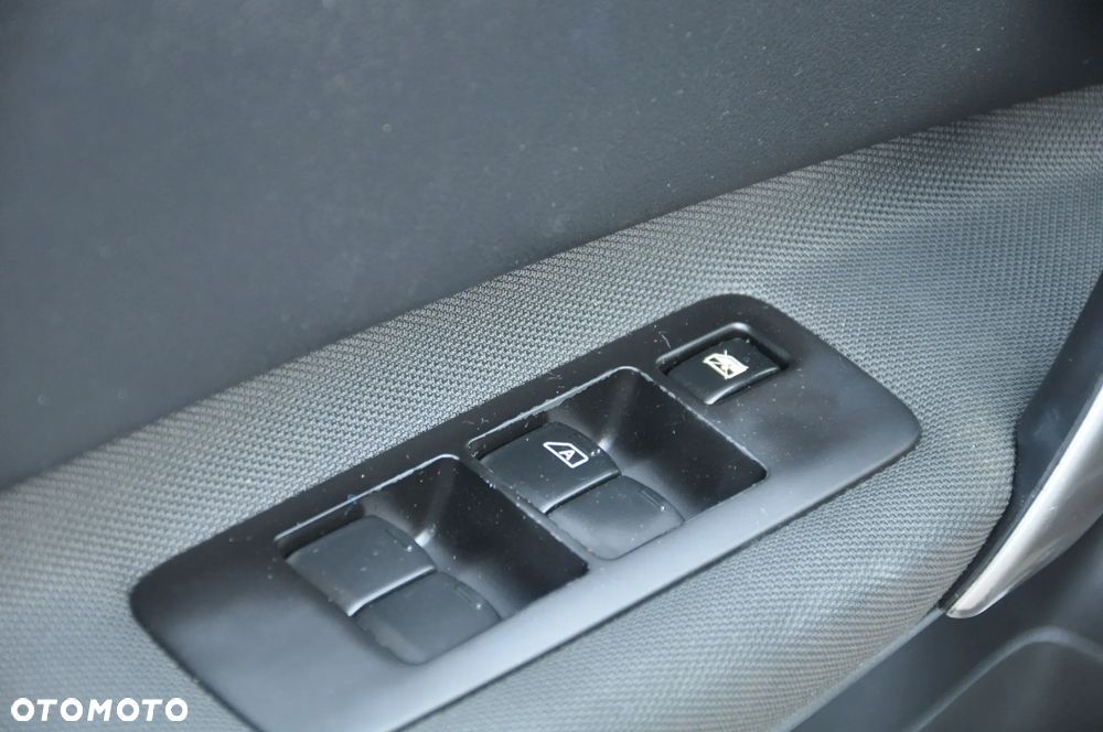 Nissan Qashqai+2 2.0 4x4 360 - 27
