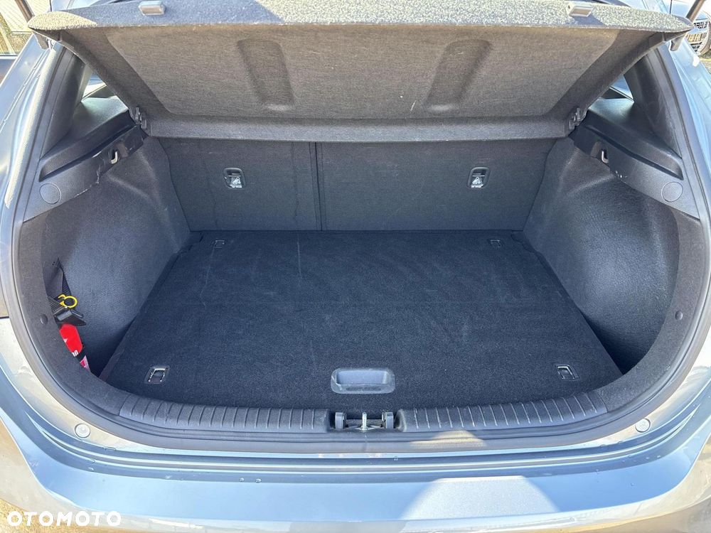 Kia Ceed 1.5 T-GDI M DCT - 18