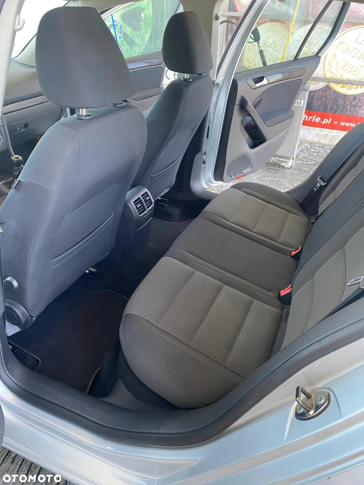 Volkswagen Golf VI 1.6 TDI Comfortline - 11