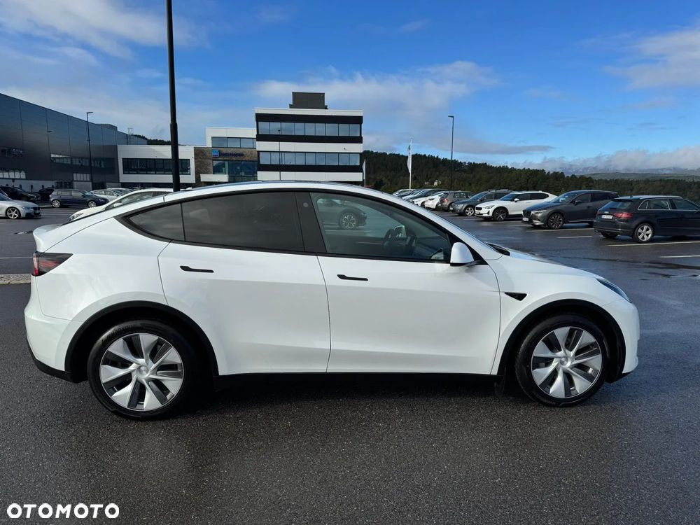 Tesla Y Model Long Range Dual Motor AWD - 7